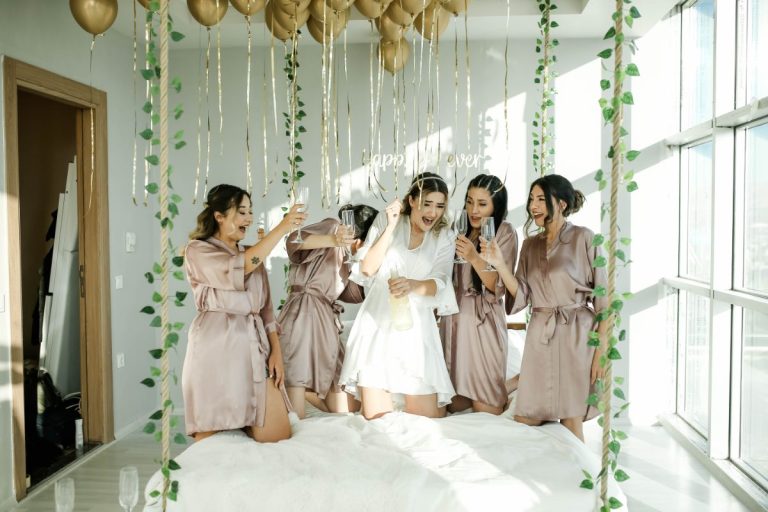 mariage-femme-en-robe-dinvite-boheme