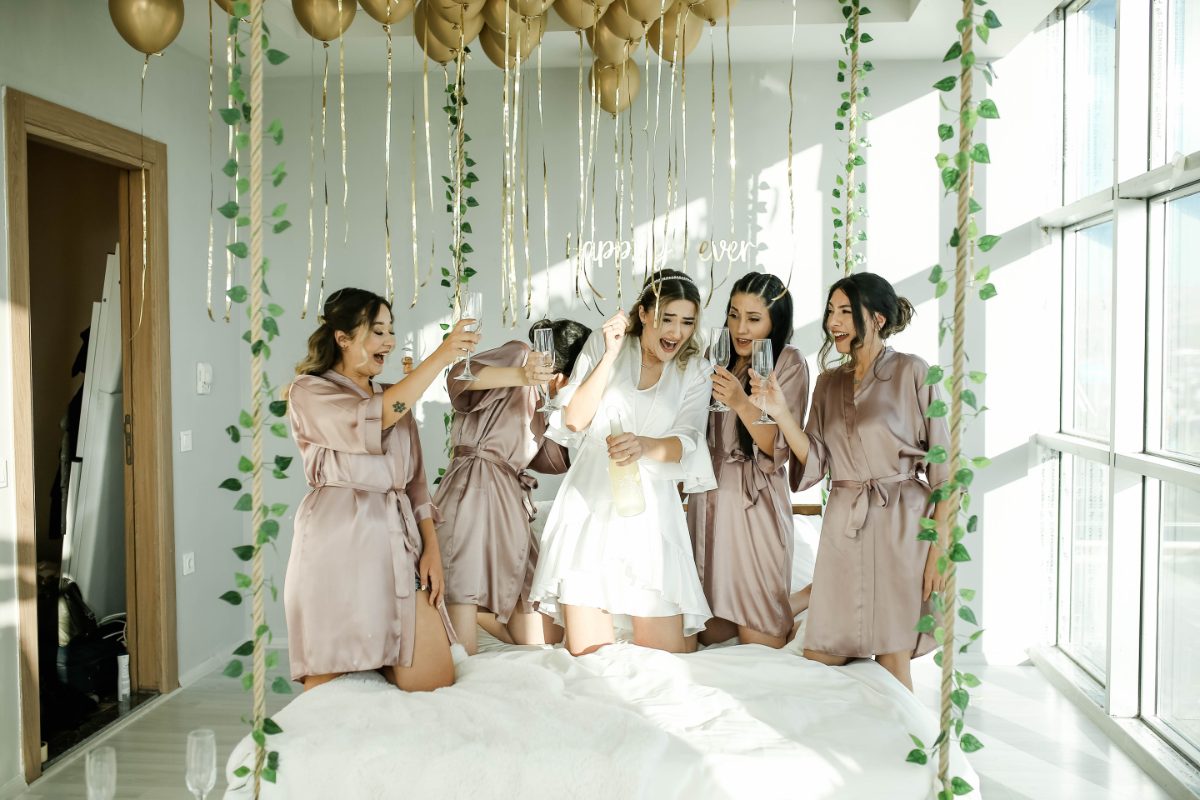 mariage-femme-en-robe-dinvite-boheme